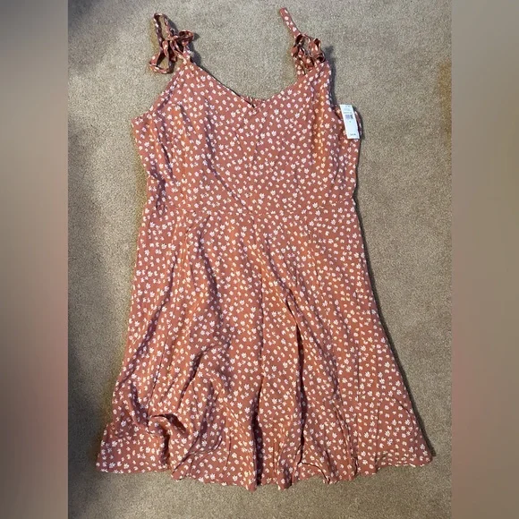 GAP Factory | Dresses | Gap Factory Vneck Cami Mini Dress Mauvey Brown  Floral | Poshmark